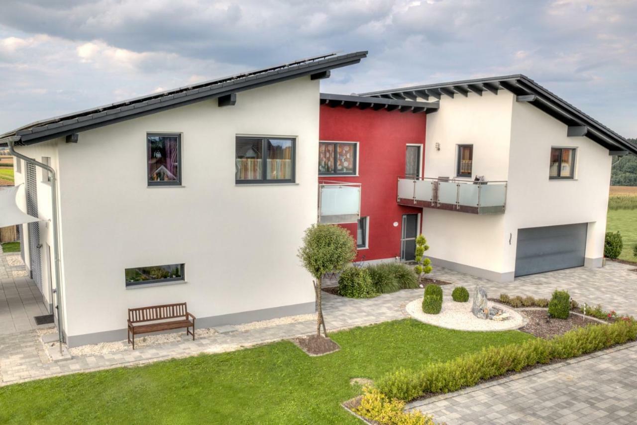 Haus Lindenfeld Apartman Ruhstorf an der Rott Kültér fotó