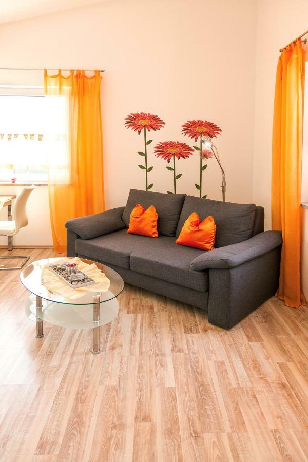 Haus Lindenfeld Apartman Ruhstorf an der Rott Kültér fotó